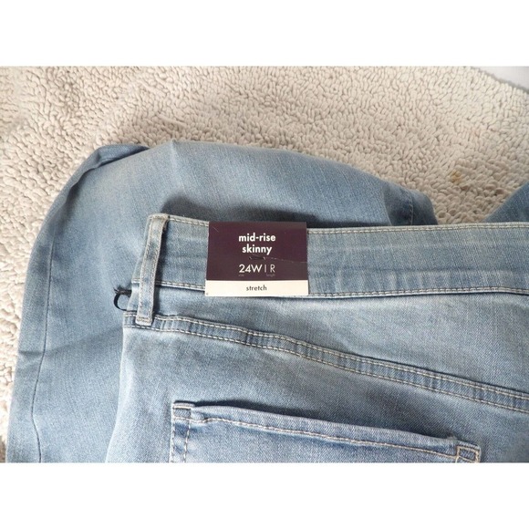Ava & Viv Womens Blue Light Wash Mid-Rise Stretch Denim Skinny Jeans Size 24W - Picture 4 of 9